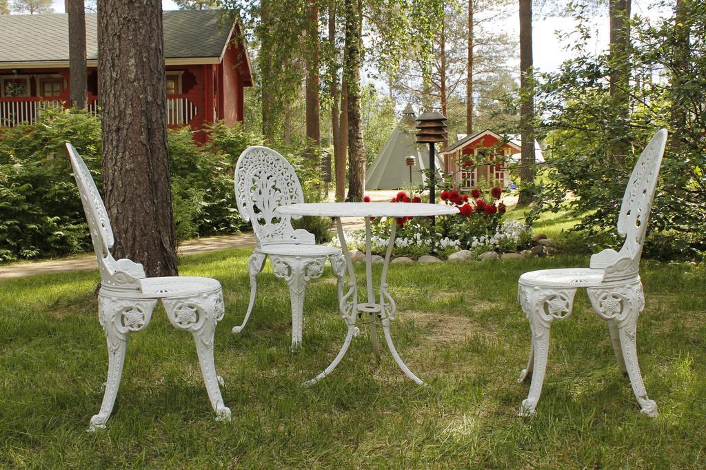 Loma-Vietonen Holiday Village Meltosjarvi Ngoại thất bức ảnh