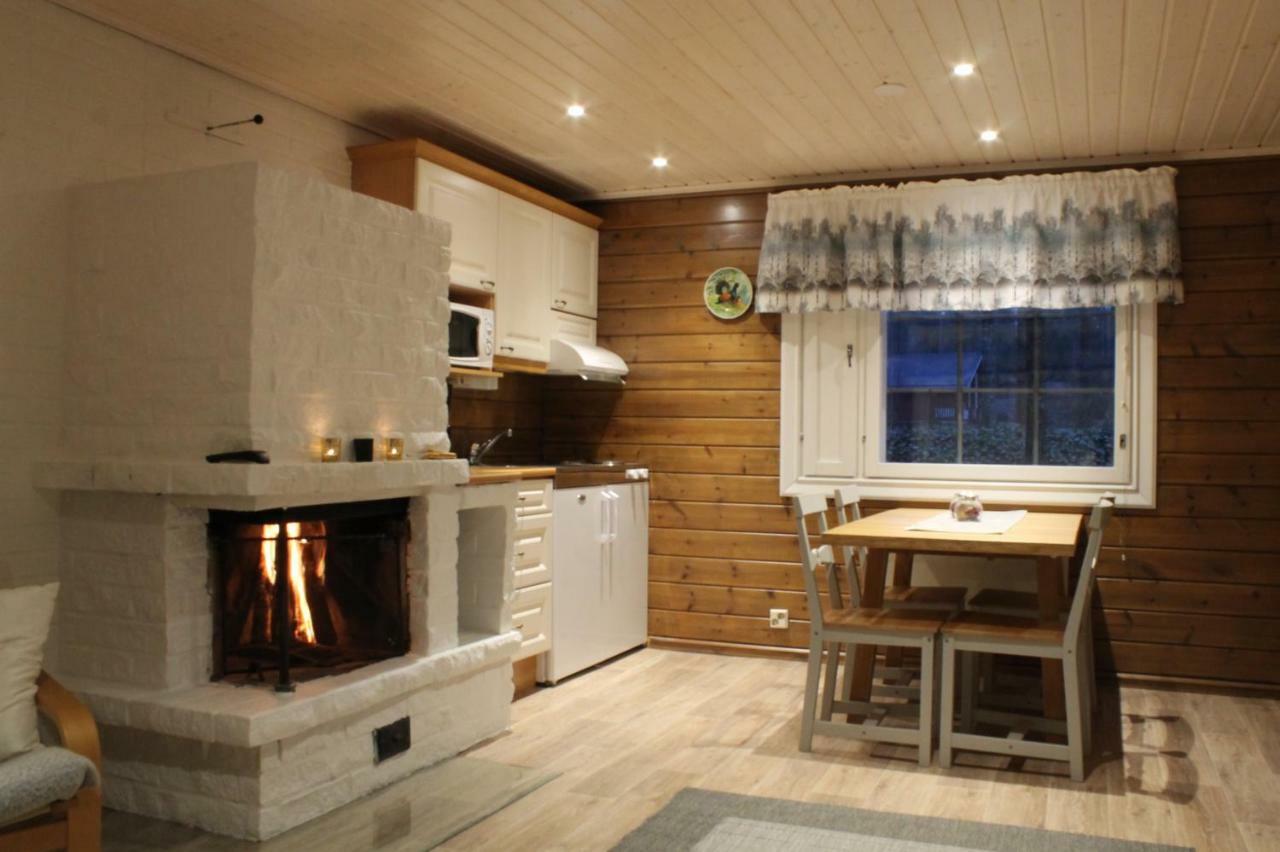 Loma-Vietonen Holiday Village Meltosjarvi Ngoại thất bức ảnh